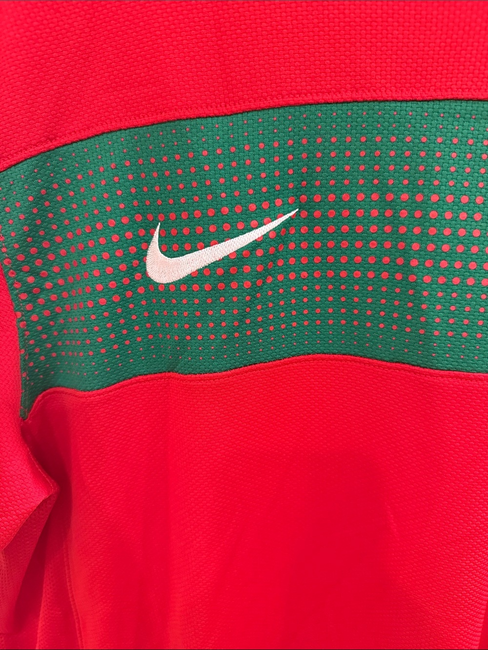 Nike Men’s Portugal Soccer Jersey with Green Chest Band - Picture 3 of 9